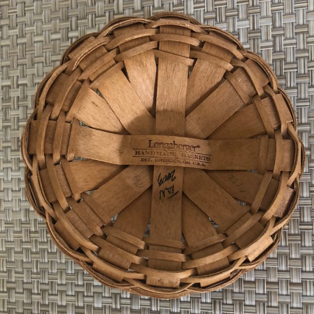 Longaberger Small Round Basket With Leather Handles